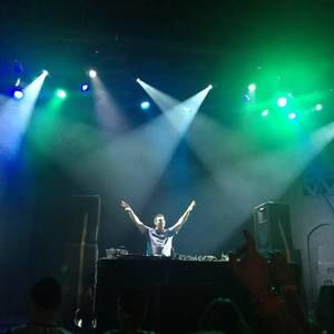 Meet your Posher, Benjamin